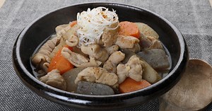 往復食簡：笠原将弘さんのレシピ　モツ煮込み