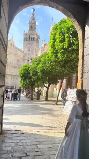 南欧的明媚与绮丽#西班牙 #塞维利亚 #景点打卡 #旅行推荐官
