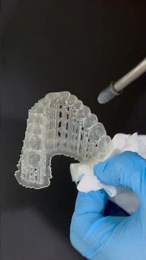 Watch how we print clear aligners in real time#clearaligners #3dprinting #resinprinting #dentistry