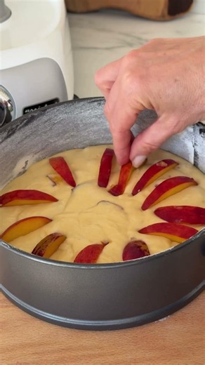 BUTTER-FREE Peach and Yogurt Soft Cake🍑✨