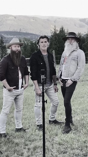 Acoustic Performance of 'My Church' with Three-Part Harmony