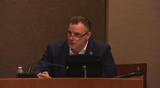 #BREAKING City of Huntington Beach - Government California becomes a “Non-Sanctuary City” —The city council voting unanimously tonight bucking Governor Newsom’s sanctuary stance. The initiative was introduced by Mayor Pat Burns “for the Prevention of Crime.” City council member Gracey Van Der Mark said at the meeting, “We promised to protect the residents of Huntington Beach and unfortunately at this point we have to protect them from the state, from the governor and from the, thank goodness for