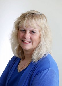 Glendale resident Nancy McQueen awarded 2017 Clare Boothe Luce Scholarship