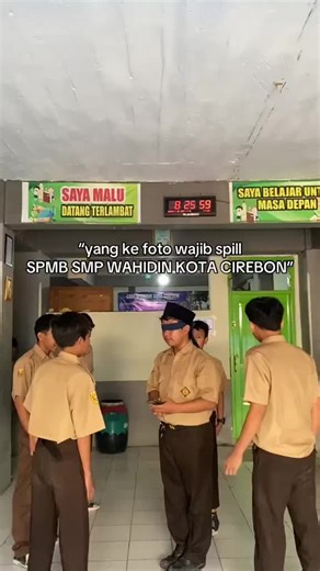 Halo sobat Spewah! Pendaftaran SPMB (Sistem Penerimaan Murid Baru) masih dibuka niihhh 😲👏🏻 ✨ Beberapa keunggulan SMP Wahidin Kota Cirebon : 1. Bebas uang pendaftaran 2. Bebas uang gedung 3. Bebas SPP 4. Terakreditasi A (Amat Baik) 5. Gratis tas sekolah bagi 100 pendaftar pertama (S&K berlaku) Yuk segera daftarkan diri atau Putra Putri anda ke SMP Wahidin Kota Cirebon. Jangan sampai ketinggalan ya! ✨ Informasi SPMB Spewah : 1. Pa Robit : 0896-2912-9763 2. Pa Yusril : 0895-6130-14331 ✨JANGAN LU