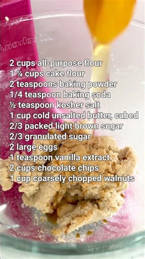 I Finally Perfected this Levain Bakery Cookie! LINK IN DESCRIPTION #recipe #shorts