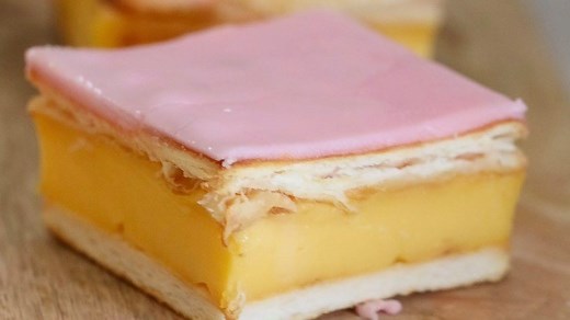87K views · 400 reactions | The famous bakery-style vanilla custard slice is sweet, creamy and absolutely delicious. A classic Australian recipe that everyone loves! | Bake Play Smile | Facebook