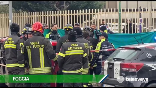 Foggia, le immagini del terribile incidente stradale di viale Di Vittorio: la vittima è una donna di 77 anni, passeggera di un’utilitaria #foggia #cronaca #incidente | Telesveva