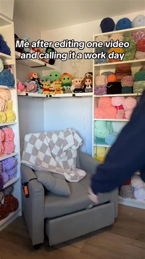 Crochet With Bay on Reels