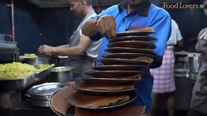 13K views · 268 reactions | Quick service, excellent benne masala dosa, filter coffee and a heavy dose of nostalgia is what Vidyarthi Bhavan epitomises! Watch the full video at https://www.foodlovers.in/videos/this-iconic-eatery-serves-benne-dosas-and-filter-coffee/ #Dosa #BenneMasalaDosa #FilterCoffee #SouthIndian #Breakfast #Iconic #IconicRestaurant #LocalFlavours #Bangalore #BangaloreRestaurants #FoodloversTV Vidyarthi Bhavan | Food Lovers | Facebook