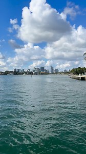 We’re counting down the hours until we’re back on the water tomorrow with beautiful 70° weather! ☀️🚤 After two days of freezing Florida temps, it’s time to shake off the chill and enjoy some sunshine and fresh air on the water. There’s no better way to explore Fort Lauderdale than by Water Taxi. Skip the traffic, relax as you cruise the scenic canals, and hop off at your favorite waterfront restaurants, bars, and attractions along the way. It’s sightseeing and transportation all in one perfect 
