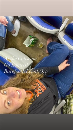 👣 Barefoot at the Coliseum 🏒 | Barefoot Is Legal