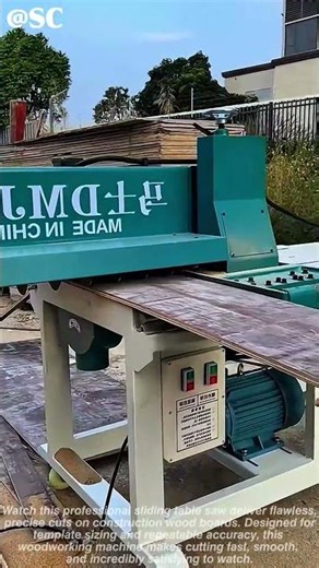 Perfect Precision! Sliding Table Saw Instantly Cuts Construction Wood 🔥