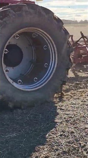 MrTruck0 Northwest Ohio 🚜 10 bottom 18" Case IH 800, Case IH 9280 October 23, 2025
