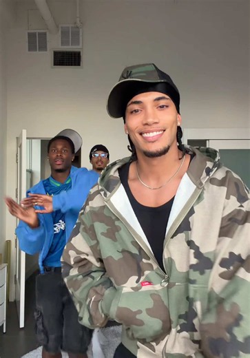 @Edson Gomes @louisrussell #fyp | louisrussell