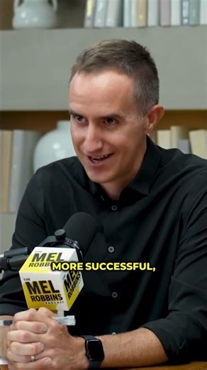 The Social Media Trap: Comparing Yourself to an Algorithm