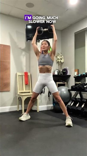 A mini workout: Legs! Just 5 moves, 3-4 rounds and done. 2 dumbbells used.