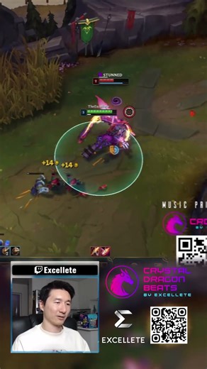 Sett DARINGLY CHARGES Kayle to get FIRST BLOOD! | League of Legends #shorts