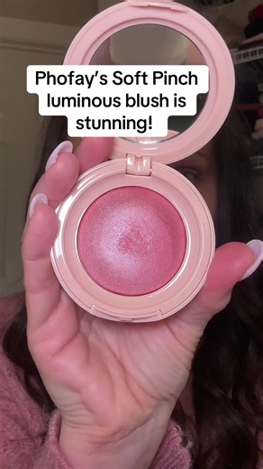 Soft Pinch Luminous Blush Review and Application Tips