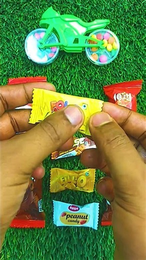 ASMR Popular Lollipop Lots of colorful Chocolate opening Candy Box & Eating Sounds