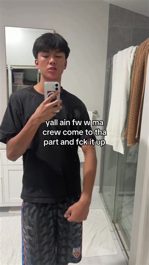 ￼ (@broguy5000)’s video of crew neck t shirt