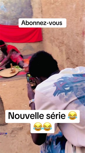 #zarmacomedie🤣🤣🤣🤣🤣🤣🤣🤣 #viraltiktok #modetournage #abonnezmax🤣🤣 @Sidik le peulh😂 @tonton ZAK protège @🇳🇪Aminou🇳🇪 @ELZA_du_227