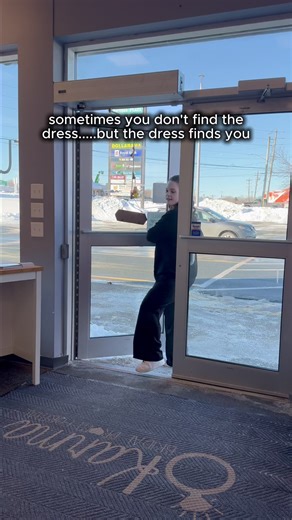 The dress always finds you at Karma😁🫶🏼