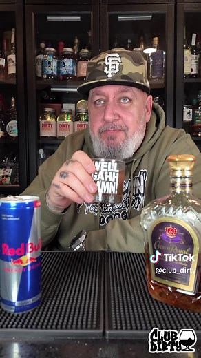 Crown Royal Blackberry and Red Bull Cocktail Recipe