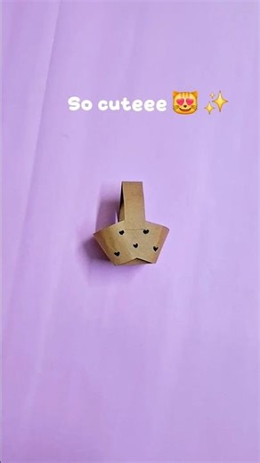 Fold, glue gift ✨ Easy paper bag tutorial | #diy #craft #catygirlhere #giftideas
