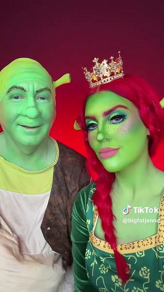 Transform into Princess Fiona with this Shrek Inspired Makeup Look!