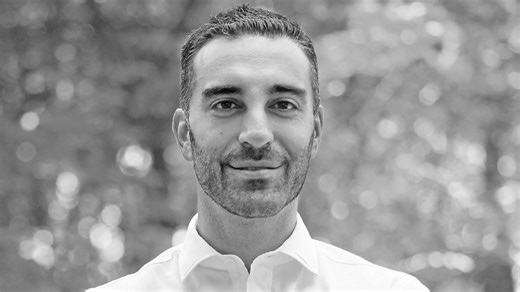 Simón Levy, empresario que pretendía comprar a Chivas evita captura de Interpol