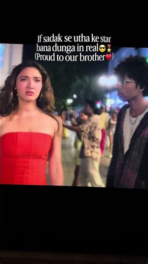 Artist logo ke saath uthana bethna hai🎬😎