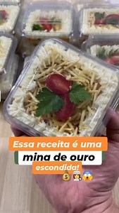 Essa receita aqui não é só deliciosa… É uma verdadeira MINA DE OURO 💰 pra quem quer começar a faturar de casa usando o que já tem na cozinha! Ela é simples, barata, rende muito e vende o ano inteiro ... principalmente agora no fim do ano, quando todo mundo quer praticidade e comida boa 😍🔥 💰 Custo por unidade: entre R$ 3 e R$ 5 💸 Sugestão de venda: R$ 10 a R$ 15 📈 Margem de lucro absurda e alta rotatividade! Perfeita para: ✔️ vender no delivery ✔️ vender na praia, trabalho ou porta de casa 