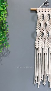 Macrame wall hanging using aztec sun bar pattern. #macrame #macramewallhanging #macrameideas #cottoncord #craftideas | Trini ID