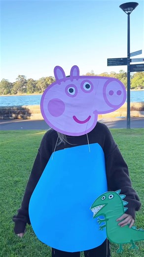 Peppa Pig Dance Compilation: Woah Woah Woah Fun