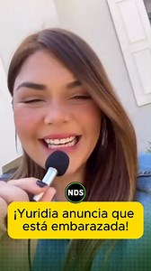 ¡Yuridia anuncia que está embarazada! Yuridia, la talentosa cantante mexicana, ha sorprendido a sus seguidores con una maravillosa noticia que ha causado mucha alegría. A través de un emotivo video compartido en su cuenta de Instagram, la intérprete anunció que está esperando su segundo hijo junto a su esposo, Matías Aranda. En la grabación, también reveló que su bebé será un niño y llevará el nombre de Noah. #NDS #CarmenRodríguez #Navojoa #Noticias #Sonora #LA #Yuridia | NDS Noticias