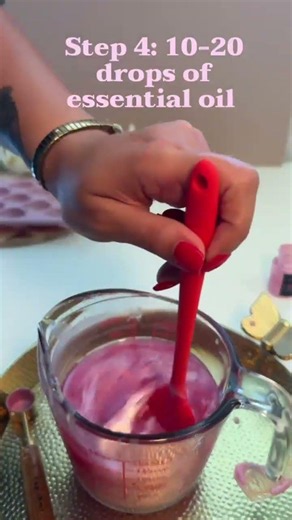 🍓DIY Strawberry Lotion Bars 🍓