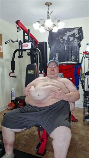 My Belly Is So Big I Can Literally Work Out WITH It 😂💪 | 400lb Fitness Journey to 250K Subscribers 🔥