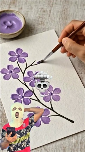 Amazing Flower Painting Using a Plastic bottle 🌸🤩 | #shorts #art #drawing #diy #viral