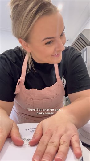 brisbane cakes & cookies | home of cake snobs on Instagram: "If the overwhelm from a few videos going viral online wasn’t enough, I have a broken heart to mend at the same time ❤️‍🩹 I missed a lot of filming this past week because ugly crying like Kim Kardashian isn’t something I want on my page but I’ve also been hounded for more videos. So you get what you get and you don’t get upset 😂 The next snack pack release will be announced soon! I just need to manage current orders first and then see