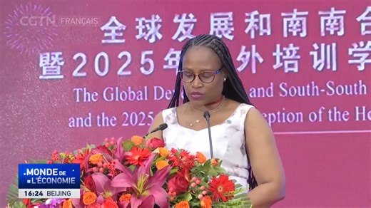 La CIDCA lance plus de 2 000 programmes de formation pour plus de 50 000 personnes L'Agence chinoise de coopération internationale pour le développement (CIDCA) a organisé une réception pour les étudiants étrangers à l'occasion du Nouvel An. Elle a annoncé que plus de 2 000 programmes seraient lancés en 2025 pour les jeunes adultes désireux d'obtenir un doctorat ou un master dans des universités et instituts chinois, espérant que ces formations leur permettraient d'apporter une contribution à le