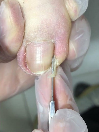 A relaxing and enjoyable pedicure experience~ #satisfying #nails