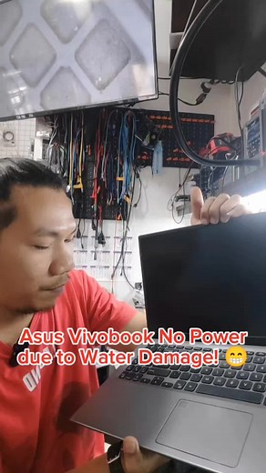 Mabilisang Laptop Repair: Water Damage at RAM Upgrade