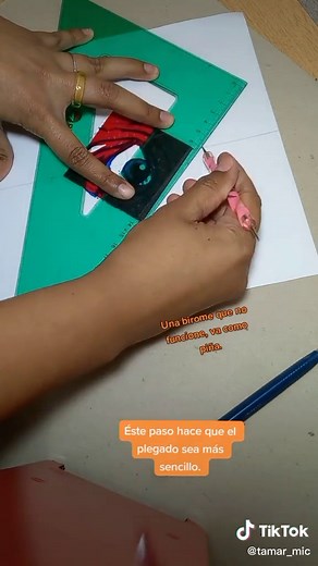 Tutorial: Fanzine giratorio de papel - Manualidades creativas