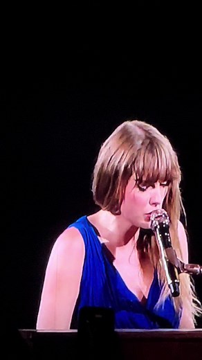 Taylor Swift fixes a wardrobe malfunction then sings “How Did It End?” as a surprise song at the Eras Tour in Stockholm.