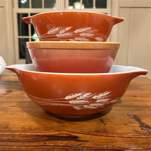 Vintage Pyrex Wheat Mixing Bowls Set of 3 | Mid Century Orange Pyrex | Farmhouse Fall Kitchen Decor - Etsy