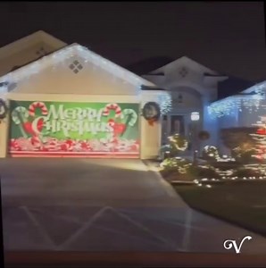 Introducing the new St. Catherine Cottage Villas in The Village of St Catherine! This new, unique neighborhood offers a variety of home options, each with its own private courtyard to create your own personal oasis. And with easy access to pathways bordering the neighborhood, you’ll find a great spot to walk, run, bike and more just outside your front door! To learn more about St. Catherine Cottage Villas, https://www.thevillages.com/whatsnew/neighborhoods/st-catherine-cottage-villas #TheVillage