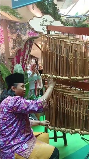 Grand symphony of Anklung