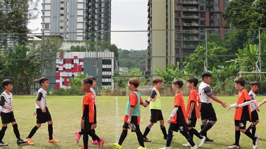 Exciting U11 Football Matches: Tigers Show Team Spirit