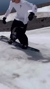 🔥 Cyber Week ain’t over till we say it’s over. Run it up, stack the deals, and ride out dripped in T9. 🏂 @1kthep | Technine