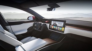 Tesla Updates the Model S With a New Interior, 520 Mile Range